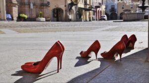Violenza di genere, anche le famiglie dei carnefici si disintegrano