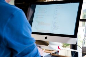SITI SESSISTI ONLINE FOTO DI DONNE SENZA CONSENSO, ANCHE MODENESI
